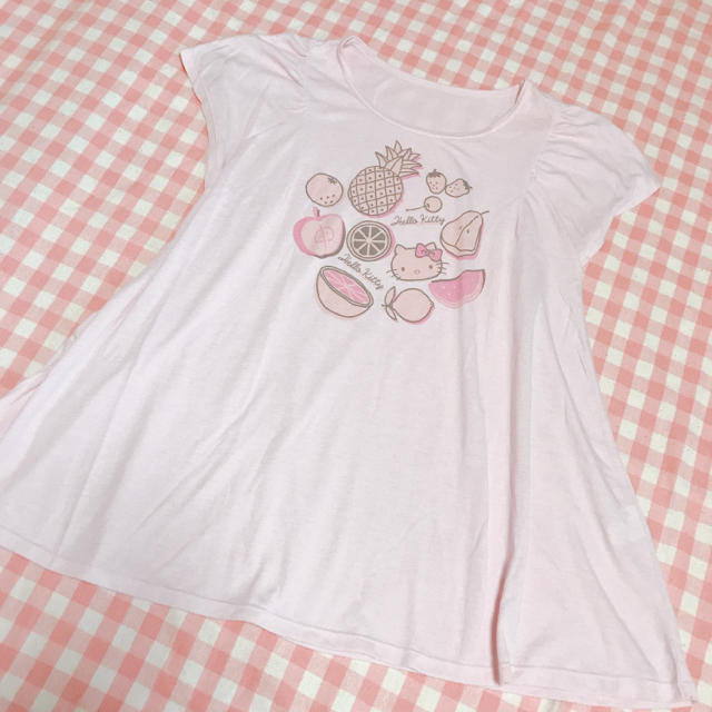 ハローキティ(ハローキティ)のハローキティ 半袖Tシャツ ピンク レディースのトップス(Tシャツ(半袖/袖なし))の商品写真