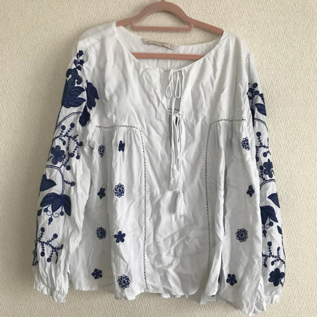 ZARA(ザラ)のメキシコ刺繍ブラウス レディースのトップス(シャツ/ブラウス(半袖/袖なし))の商品写真