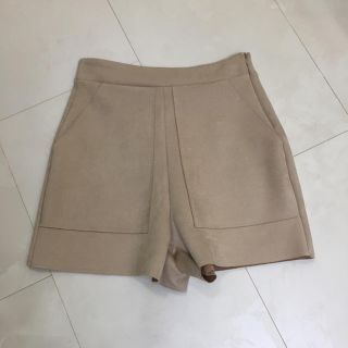 ザラ(ZARA)のZARA ショートパンツ(ショートパンツ)