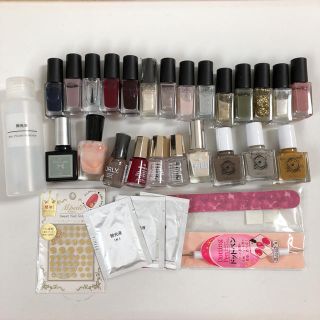 ネイルホリック(NAIL HOLIC)ののえる様専用☆ネイルホリック14本(ネイル用品)