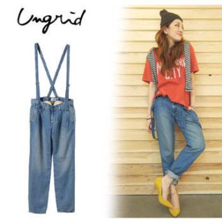 Ungrid ・サスペンダー付きストレートジーンズ ダメージ加工ジーンズ