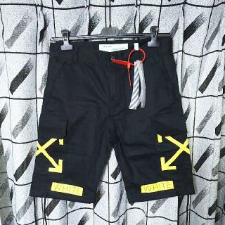 オフホワイト(OFF-WHITE)のオフホワイト ショートパンツ ハーフパンツ(ショートパンツ)