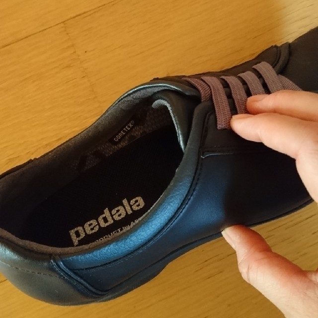 asics(アシックス)のasics pedala 靴 黒 レディースの靴/シューズ(スニーカー)の商品写真