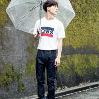 リーバイス(Levi's)の新品 Levi's リーバイスロゴＴシャツ  白 ティーシャツ ホワイト(Tシャツ/カットソー(半袖/袖なし))