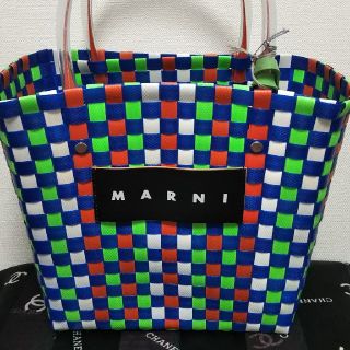 マルニ(Marni)の★マルニフラワーカフェピクニックバック新色ミニ(かごバッグ/ストローバッグ)