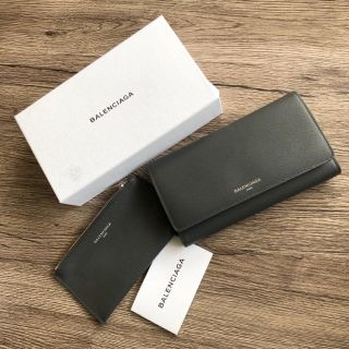 バレンシアガ(BALENCIAGA)の新品 バレンシアガ エッセンシャルマニー 長財布 レア 日本未入荷(長財布)