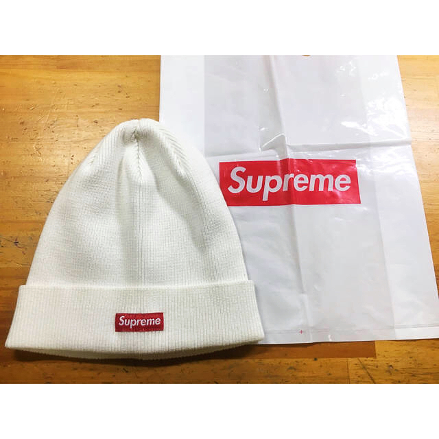 supreme ビーニー　白Whiteよろしくお願いします