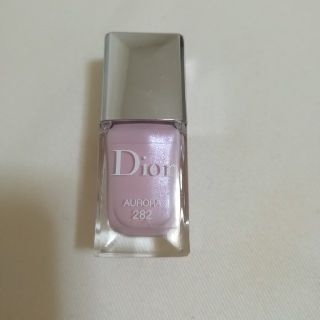 クリスチャンディオール(Christian Dior)のディオール　ヴェルニ　282  オーロラ　限定色(マニキュア)