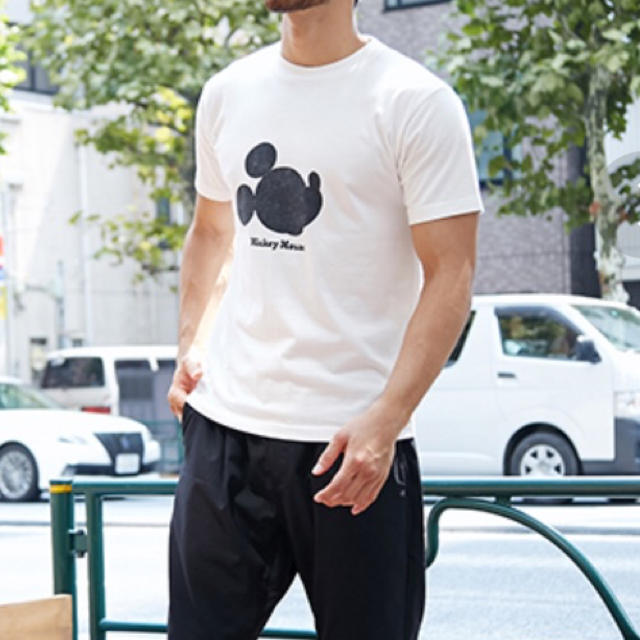 AZUL by moussy(アズールバイマウジー)のmickeyTシャツ／AZUL by moussy メンズのトップス(Tシャツ/カットソー(半袖/袖なし))の商品写真