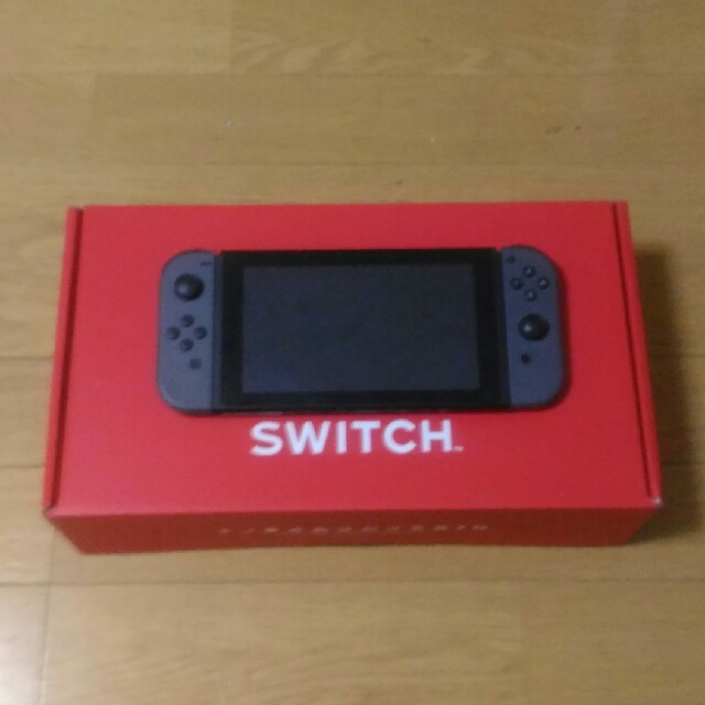 Nintendo Switch 本体【送料込み】