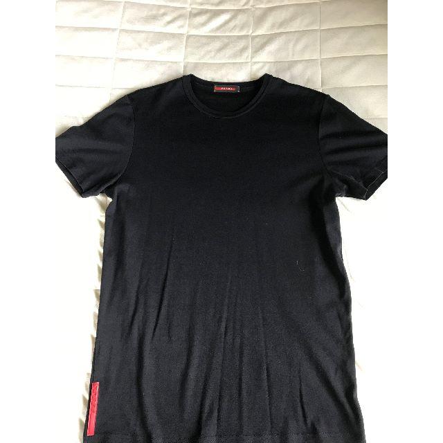PRADA(プラダ)の●PRADAプラダスポーツ黒コットンTシャツ赤タグ●美品 メンズのトップス(Tシャツ/カットソー(半袖/袖なし))の商品写真