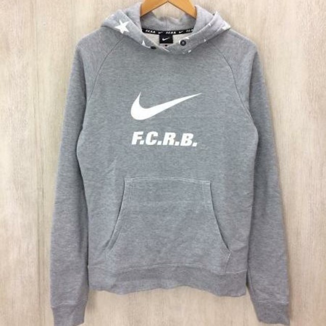 F.C.R.B.(エフシーアールビー)のFCRB エフシーアールビー ブリストル NIKE ナイキ スター パーカー メンズのトップス(パーカー)の商品写真