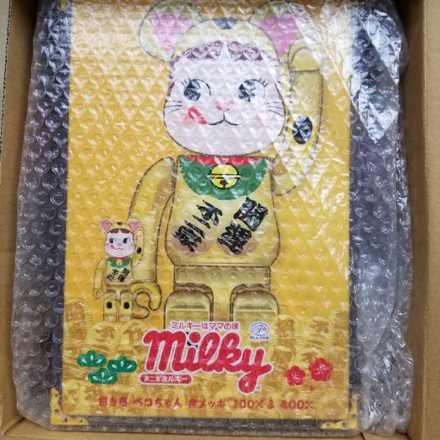 MEDICOM TOY(メディコムトイ)の3個 BE@RBRICK 招き猫 ペコちゃん 金メッキ 400% & 100% エンタメ/ホビーのおもちゃ/ぬいぐるみ(キャラクターグッズ)の商品写真