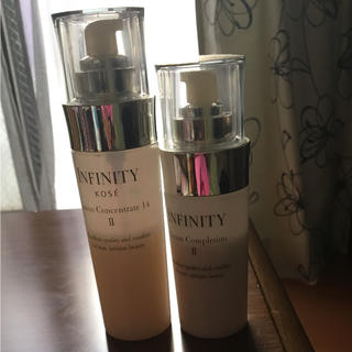 インフィニティ(Infinity)のインフィニティセラム化粧水と乳液(化粧水/ローション)