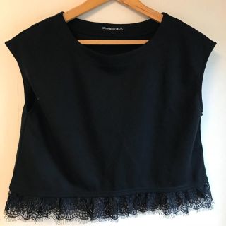 ストロベリーフィールズ(STRAWBERRY-FIELDS)の美品♡ストロベリーフィールズ  ノースリーブカットソー 黒(カットソー(半袖/袖なし))