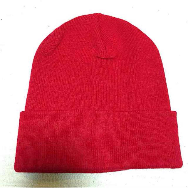 ☆新品 真っ赤ビーニー☆ レディースの帽子(ニット帽/ビーニー)の商品写真