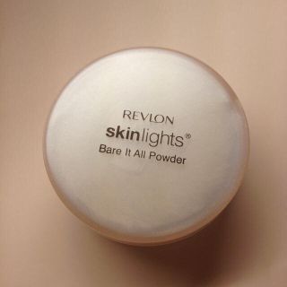 レブロン(REVLON)のREVLON ♡パウダー値下げしました。(その他)