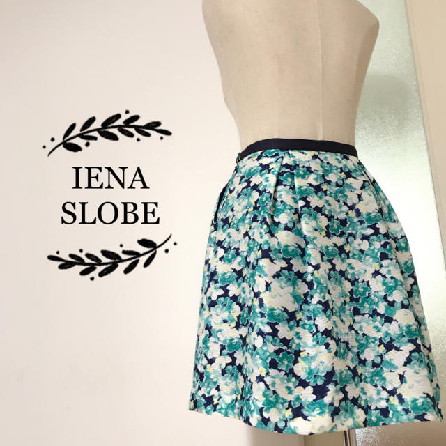 SLOBE IENA(スローブイエナ)のIENA SLOBE ミニスカート レディースのスカート(ひざ丈スカート)の商品写真