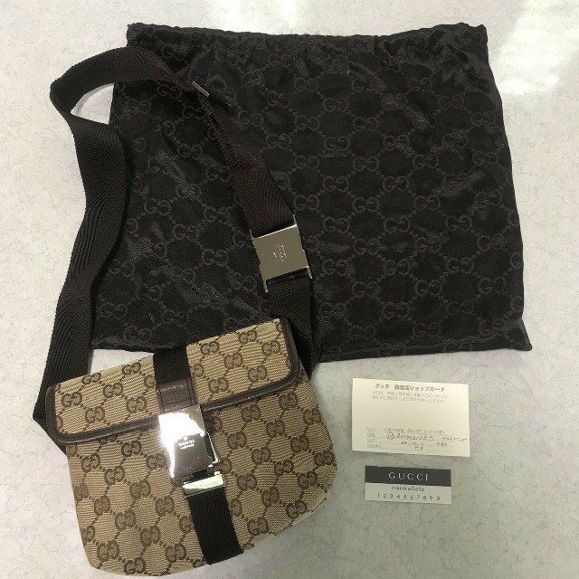 Gucci(グッチ)の【美品】グッチ　GUCCI　ウエストポーチ レディースのバッグ(ボディバッグ/ウエストポーチ)の商品写真