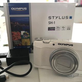 オリンパス(OLYMPUS)のOLYMPUS1600万画素デジカメ14000円(コンパクトデジタルカメラ)