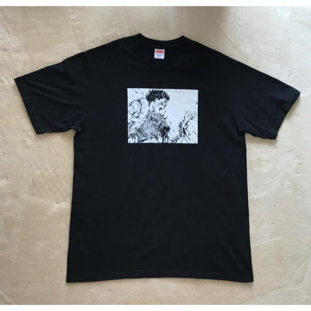 Tシャツ/カットソー(半袖/袖なし)Supreme akira Tシャツ