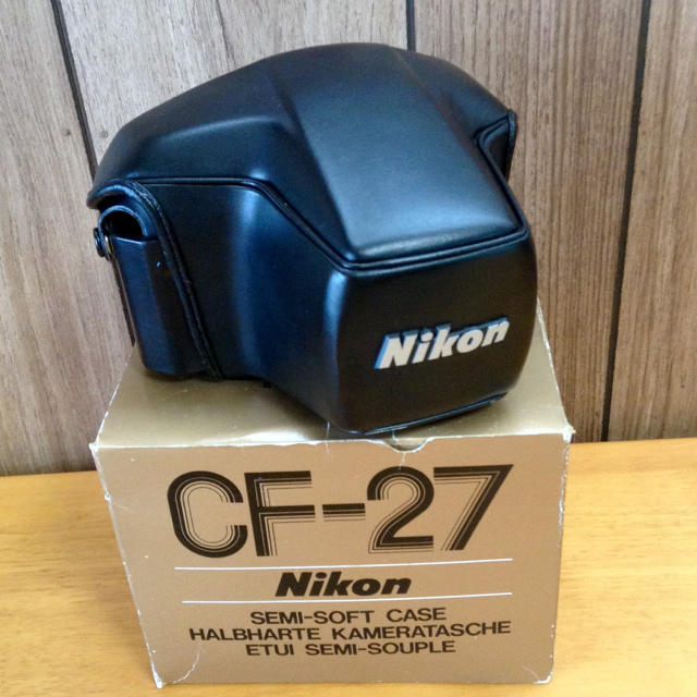 Nikon カメラケース ＣＦ－２７ ［ 美品 ］ | フリマアプリ ラクマ