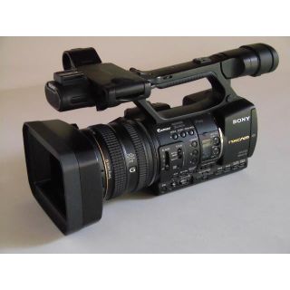 ソニー(SONY)の週末セール！SONY NXCAM HXR-NX5J お買得！(ビデオカメラ)