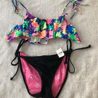 ヴィクトリアズシークレット(Victoria's Secret)のヴィクシー 水着 ボトム新品タグ付き(水着)