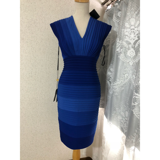 新品　Tadashi Shoji ドレス 膝丈ワンピース ブルー