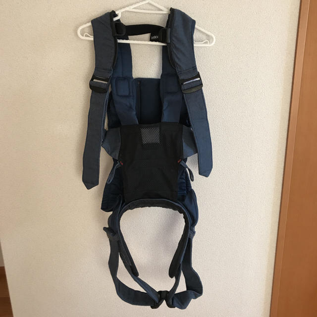 BABYBJORN(ベビービョルン)のベビービョルン 抱っこ紐 キッズ/ベビー/マタニティの外出/移動用品(抱っこひも/おんぶひも)の商品写真