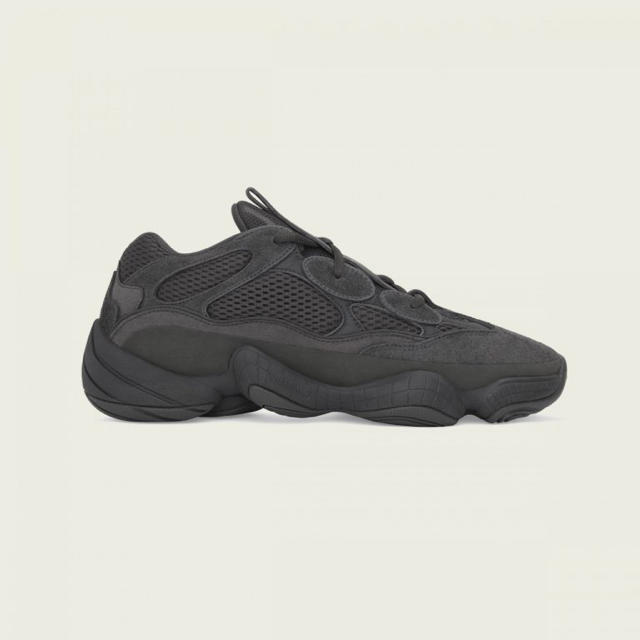 YEEZY 500 UTILITY BLACK 24.5cm メンズの靴/シューズ(スニーカー)の商品写真