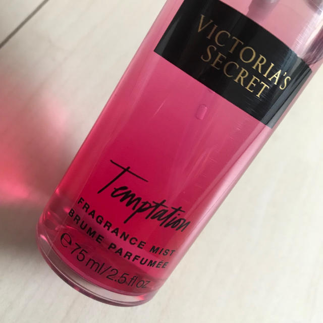 Victoria's Secret(ヴィクトリアズシークレット)のヴィクトリアズシークレット ミスト 香水 コスメ/美容の香水(香水(女性用))の商品写真