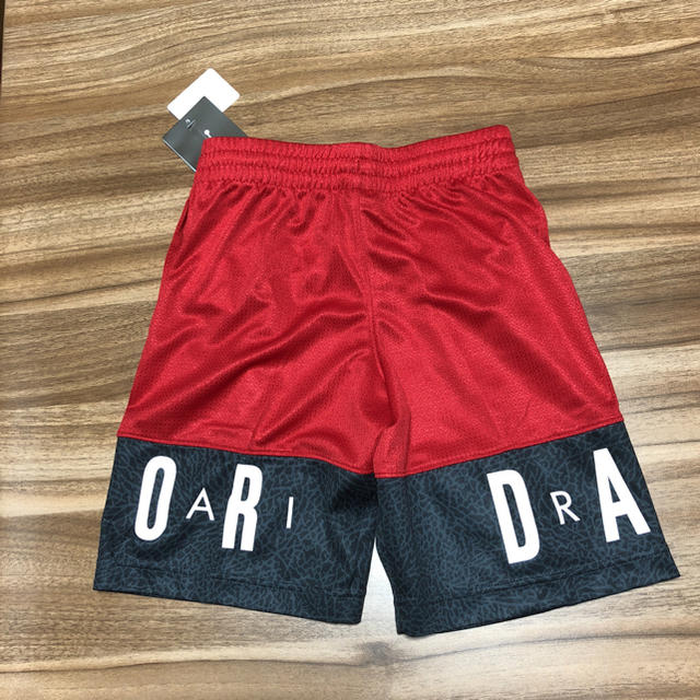 NIKE(ナイキ)のジョーダン キッズ ハーフパンツ キッズ/ベビー/マタニティのキッズ服男の子用(90cm~)(パンツ/スパッツ)の商品写真