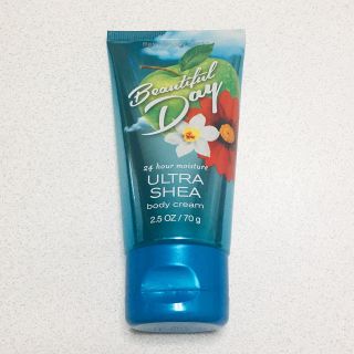 バスアンドボディーワークス(Bath & Body Works)の値下げ！ 新品 ボディークリーム フレグランス(ボディクリーム)