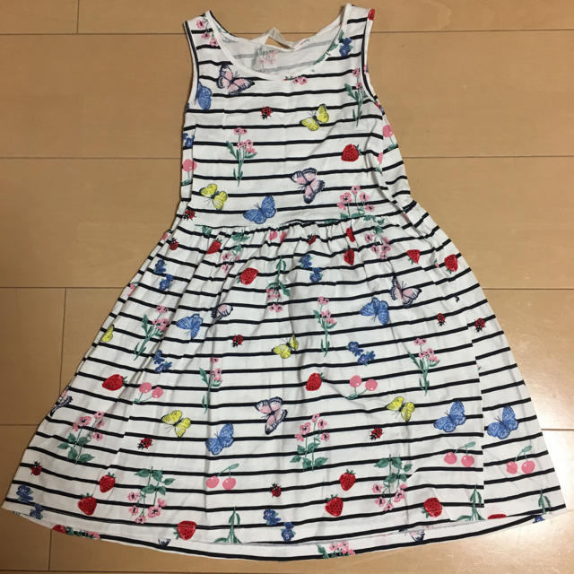 H&M(エイチアンドエム)のH&Mキッズ ワンピースセット キッズ/ベビー/マタニティのキッズ服女の子用(90cm~)(ワンピース)の商品写真