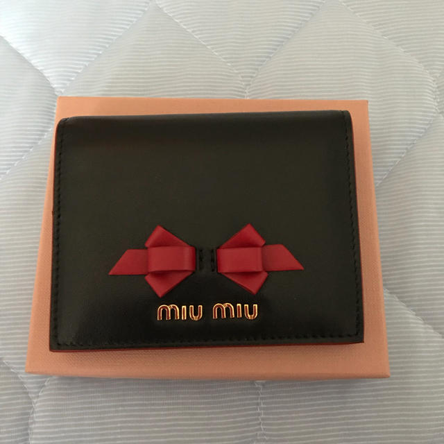 miumiu 折財布 ミニ コンパクト リボン  未使用