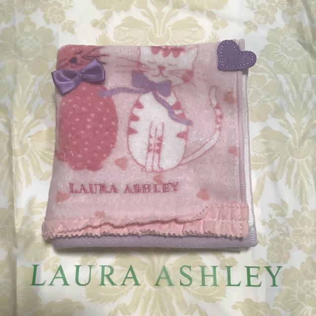 LAURA ASHLEY(ローラアシュレイ)のローラアシュレイ キッズ タオルハンカチ ピンク レディースのファッション小物(ハンカチ)の商品写真