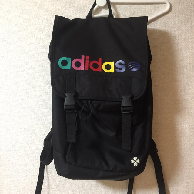 adidas(アディダス)のももクロ ポシュレ リュック エンタメ/ホビーのタレントグッズ(アイドルグッズ)の商品写真