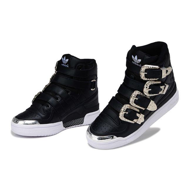 adidas - 中古JEREMY SCOTT✖ADIDAS4連アンティークベルト adidas - 中古JEREMY SCOTT✖ADIDAS4連アンティークベルト