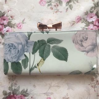 テッドベイカー(TED BAKER)のすぅさん専用🌸売り切り！再出品予定☆TED BAKER 長財布 (財布)