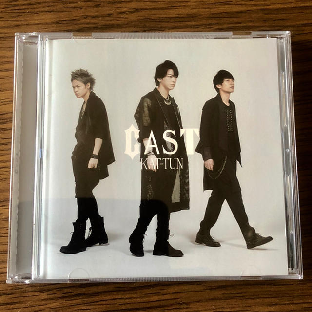 KAT-TUN(カトゥーン)のKAT-TUN CAST 通常盤 エンタメ/ホビーのCD(ポップス/ロック(邦楽))の商品写真