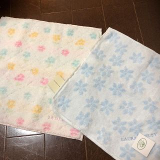 ローラアシュレイ(LAURA ASHLEY)のハンカチ タオル(ハンカチ)