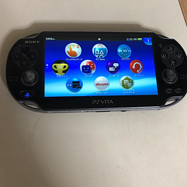 PlayStation vita+16GBメモリ+8GBメモリ+ソフト5個