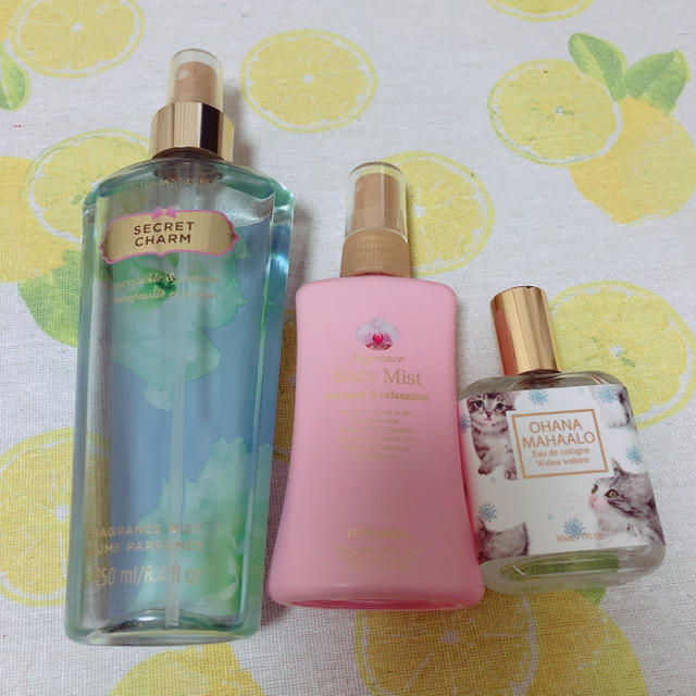 Victoria's Secret(ヴィクトリアズシークレット)のボディミストセット♡ コスメ/美容の香水(香水(女性用))の商品写真