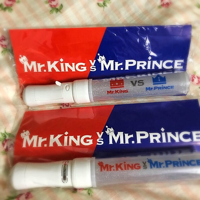 タレントグッズMr. KING VS Mr. PRINCE ペンライト 新品未使用