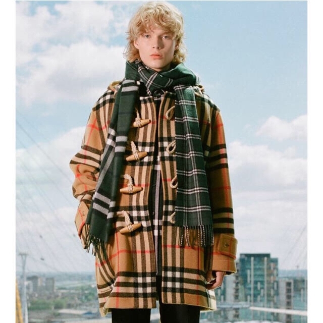 Burberry ダッフルコート - アウター