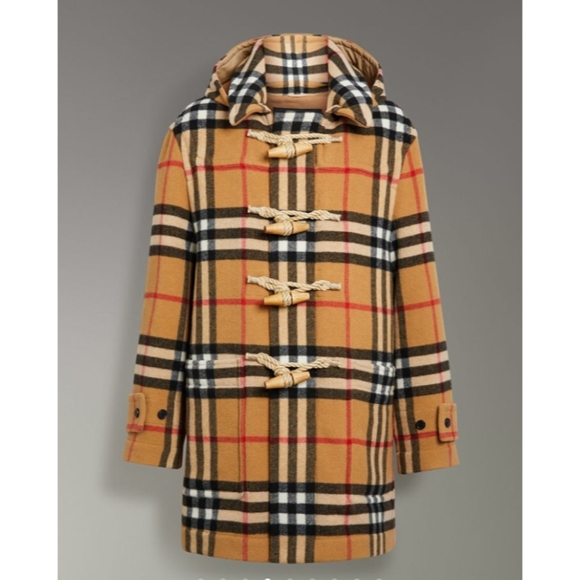 BURBERRY(バーバリー)の完売　新品 ゴーシャ x  バーバリー チェック オーバーサイズ ダッフルコート メンズのジャケット/アウター(ダッフルコート)の商品写真