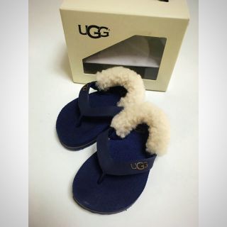 アグ(UGG)のUGG キッズビーチサンダル(サンダル)