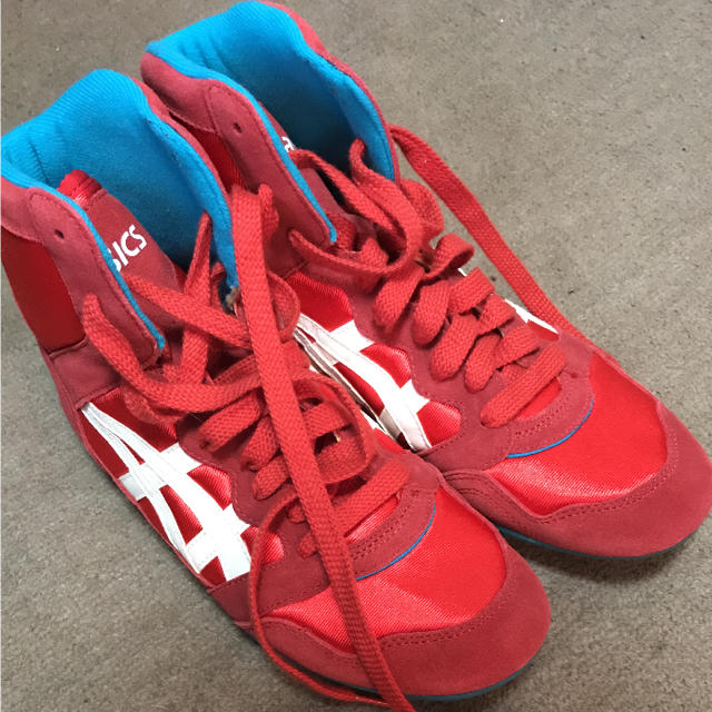 asics(アシックス)の値下げasics アシックス TWR323 ボクシング レスリング ジム用 スポーツ/アウトドアのスポーツ/アウトドア その他(ボクシング)の商品写真