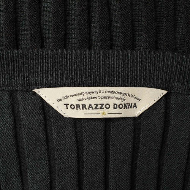 TORRAZZO DONNA(トラッゾドンナ)のTorrazzo Donna ノースリーブニット 美品です！ レディースのトップス(タンクトップ)の商品写真